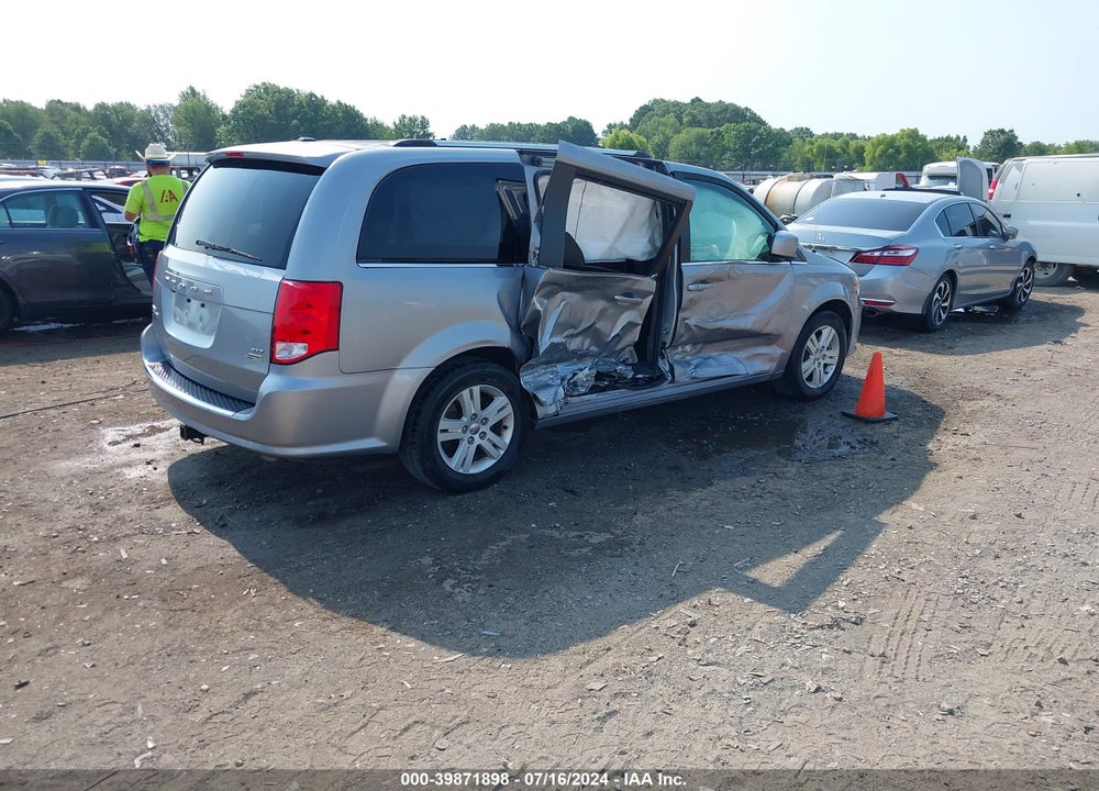 2018 DODGE GRAND CARAVAN SXT VIN: 2C4RDGCG9JR205966