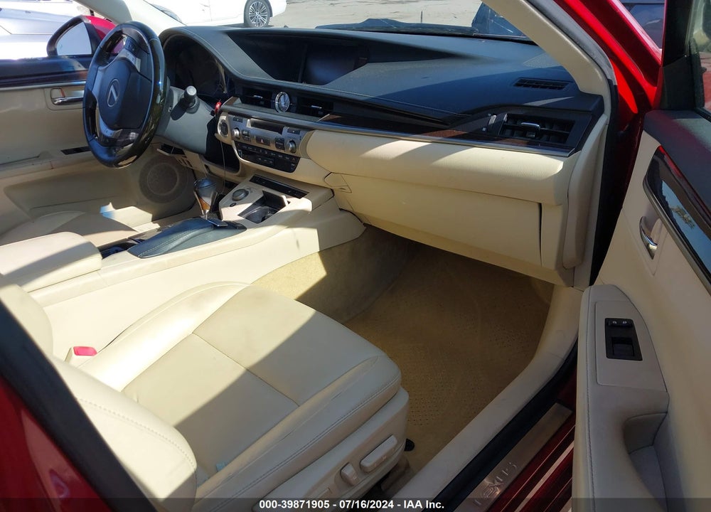 2013 LEXUS ES 350 VIN: JTHBK1GGXD2076829