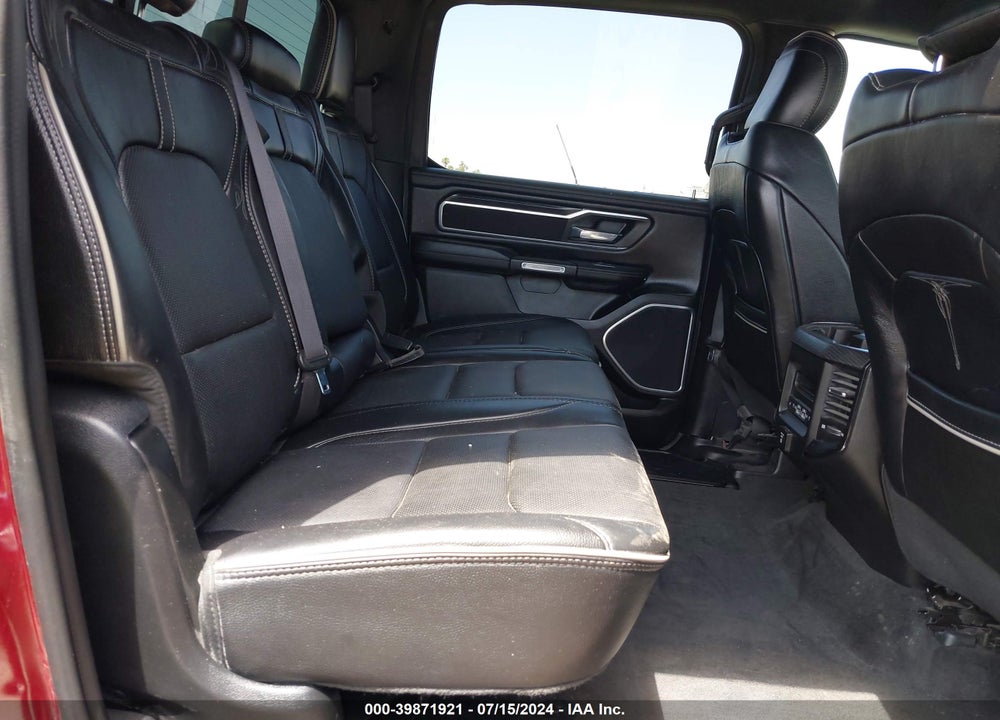 2022 RAM 1500 LIMITED 4X4 5'7 BOX VIN: 1C6SRFHT0NN163281