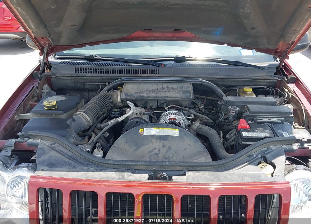2007 JEEP GRAND CHEROKEE LAREDO VIN: 1J8GS48K67C641967