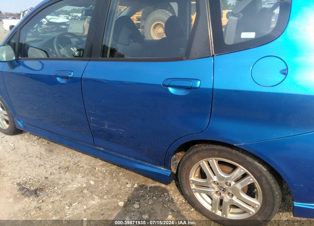 2008 HONDA FIT VIN: JHMGD37608S025784