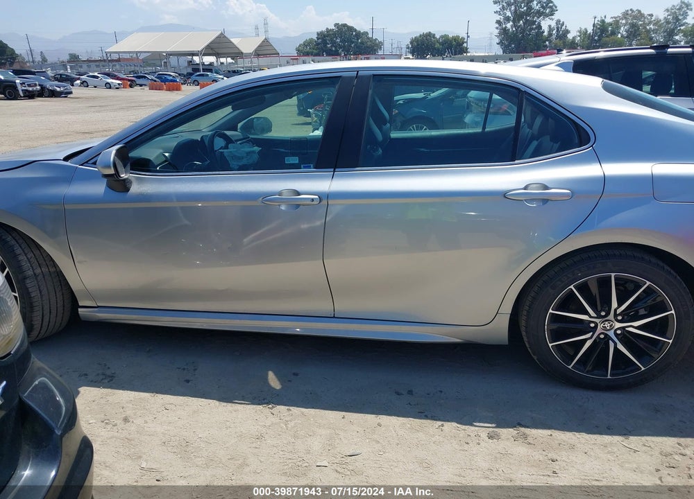 2021 TOYOTA CAMRY SE VIN: 4T1G11AK8MU522550
