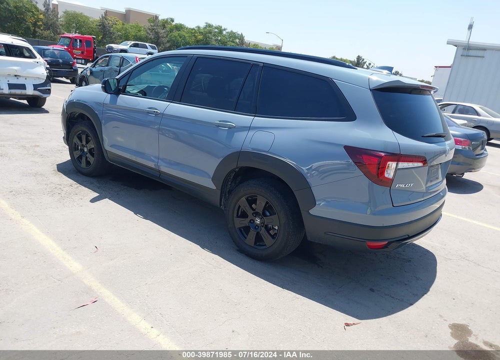 2022 HONDA PILOT AWD TRAILSPORT VIN: 5FNYF6H8XNB083167