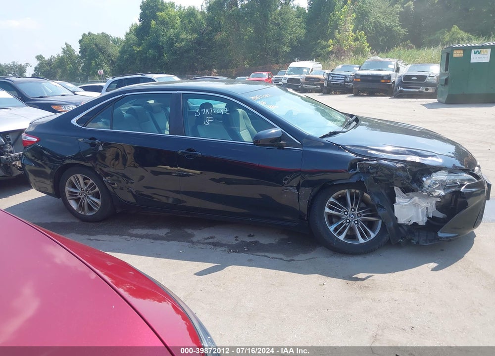2015 TOYOTA CAMRY SE VIN: 4T1BF1FK3FU088772