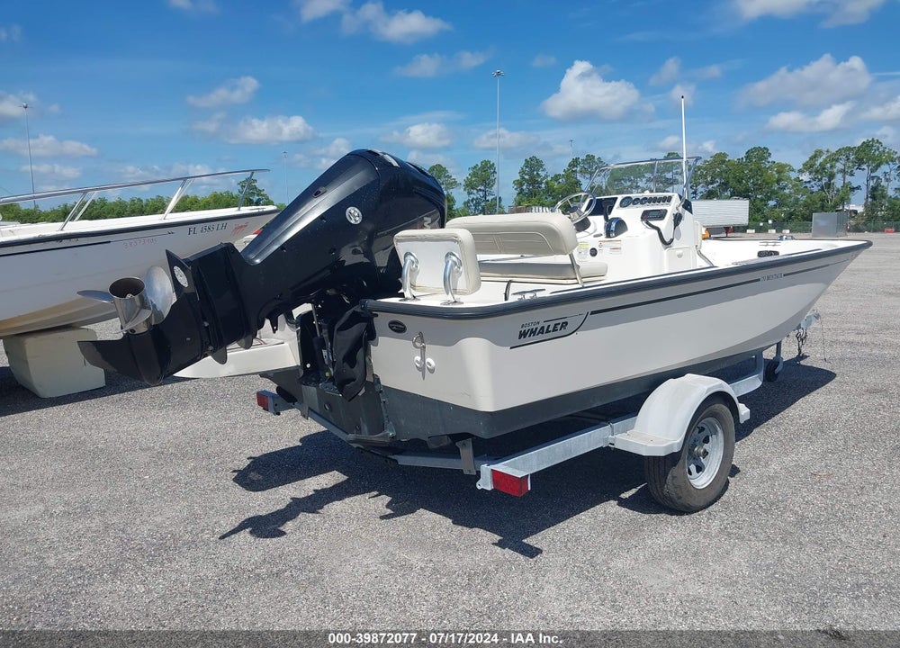2021 BOSTON WHALER OTHER VIN: BWCE1376L021