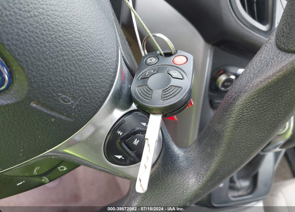 2014 FORD ESCAPE SE VIN: 1FMCU0GX7EUE00248