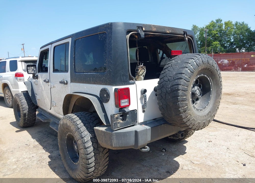 2018 JEEP WRANGLER JK UNLIMITED SPORT S 4X4 VIN: 1C4BJWDG1JL895353