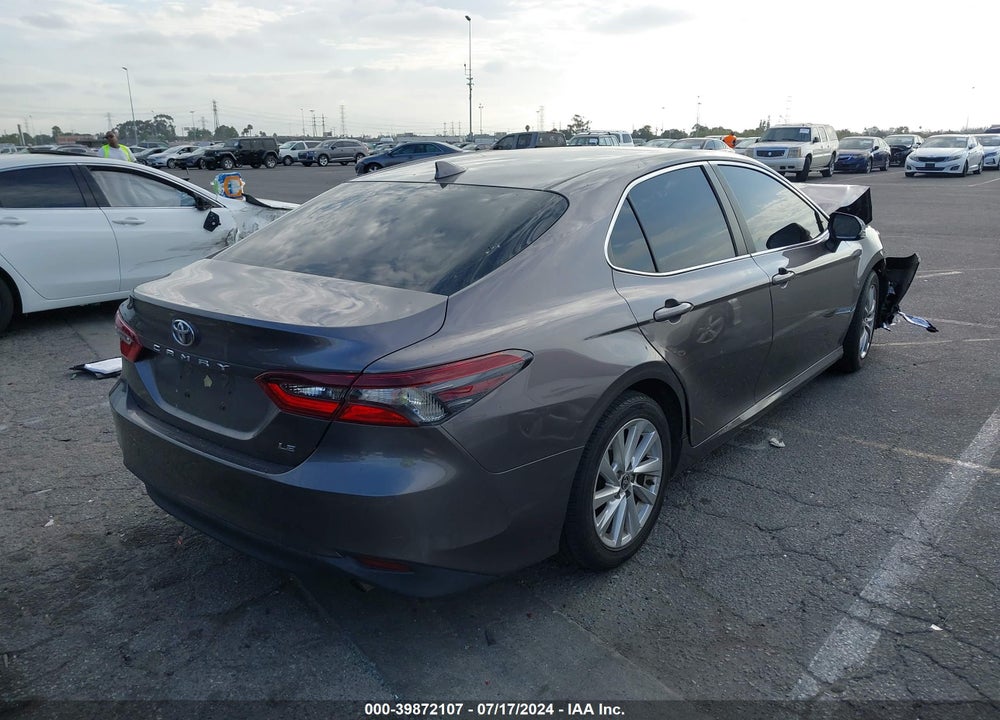 2021 TOYOTA CAMRY LE VIN: 4T1C11AK4MU435369