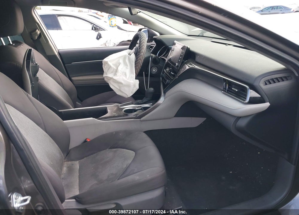 2021 TOYOTA CAMRY LE VIN: 4T1C11AK4MU435369
