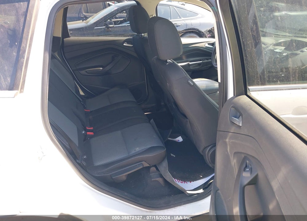 2017 FORD ESCAPE SE VIN: 1FMCU0GD8HUC02126