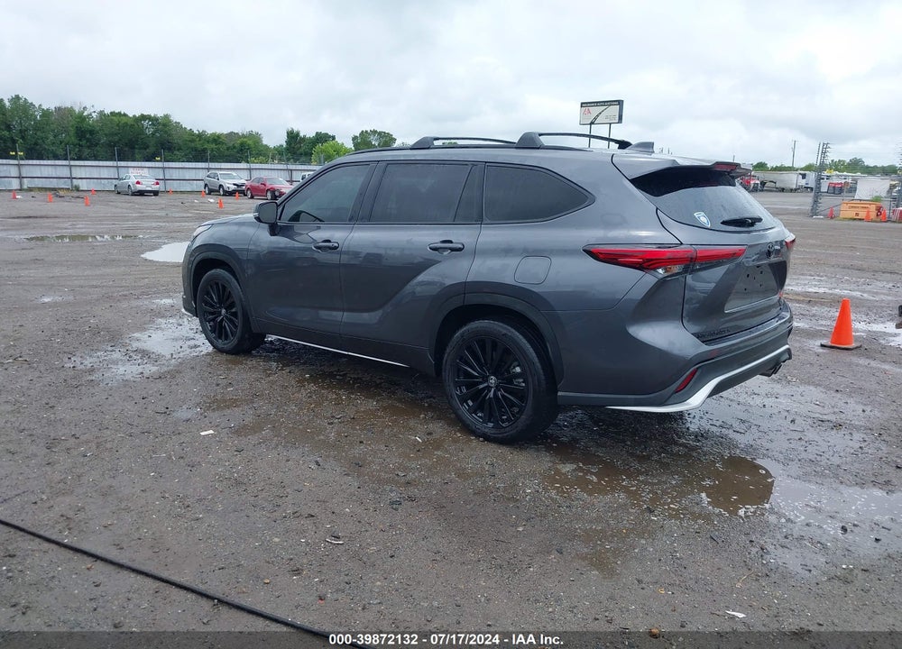 2023 TOYOTA HIGHLANDER XSE VIN: 5TDKDRAHXPS511678