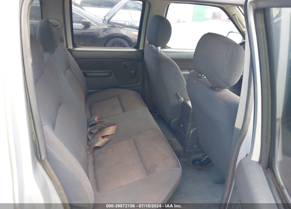 2004 NISSAN FRONTIER XE-V6 VIN: 1N6ED29X54C482892
