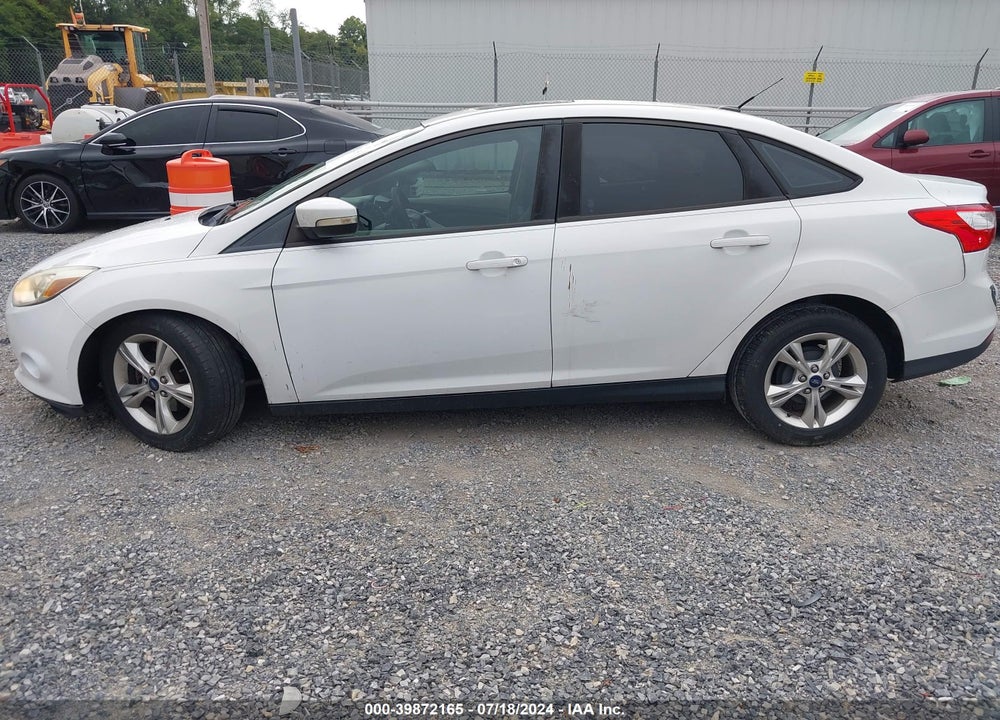 2013 FORD FOCUS SE VIN: 1FADP3F28DL350025