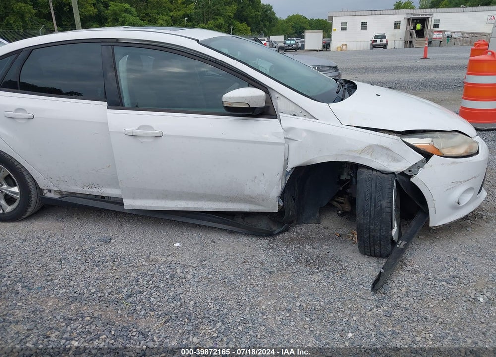 2013 FORD FOCUS SE VIN: 1FADP3F28DL350025
