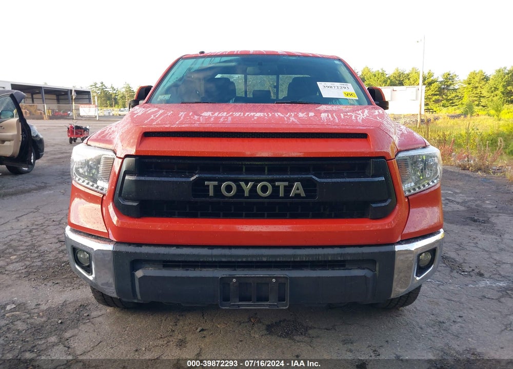 2016 TOYOTA TUNDRA SR5 5.7L V8 VIN: 5TFUY5F17GX557450