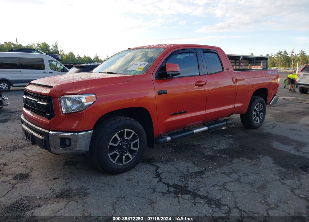 2016 TOYOTA TUNDRA SR5 5.7L V8 VIN: 5TFUY5F17GX557450