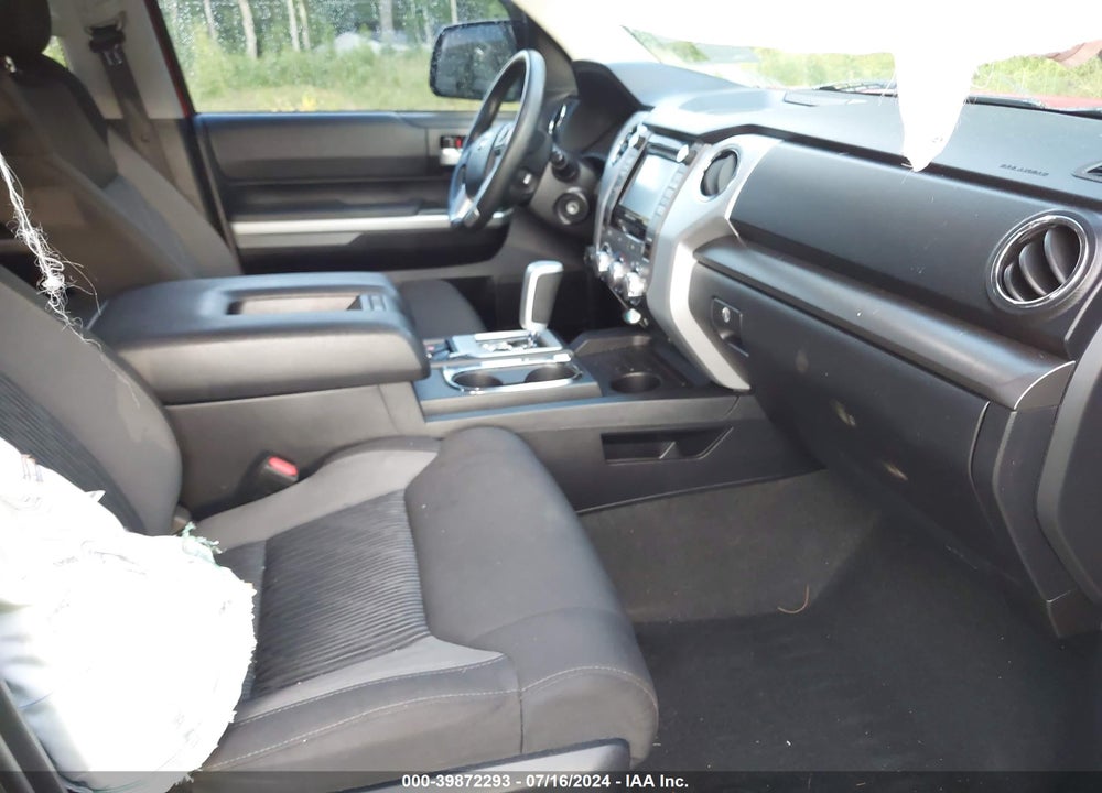 2016 TOYOTA TUNDRA SR5 5.7L V8 VIN: 5TFUY5F17GX557450