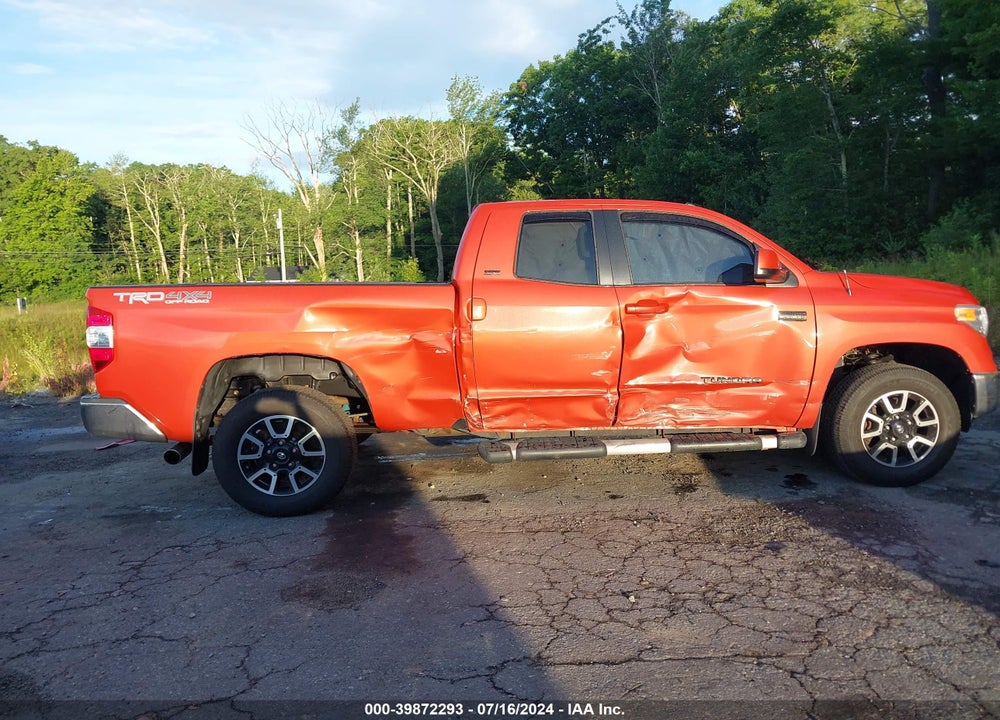 2016 TOYOTA TUNDRA SR5 5.7L V8 VIN: 5TFUY5F17GX557450