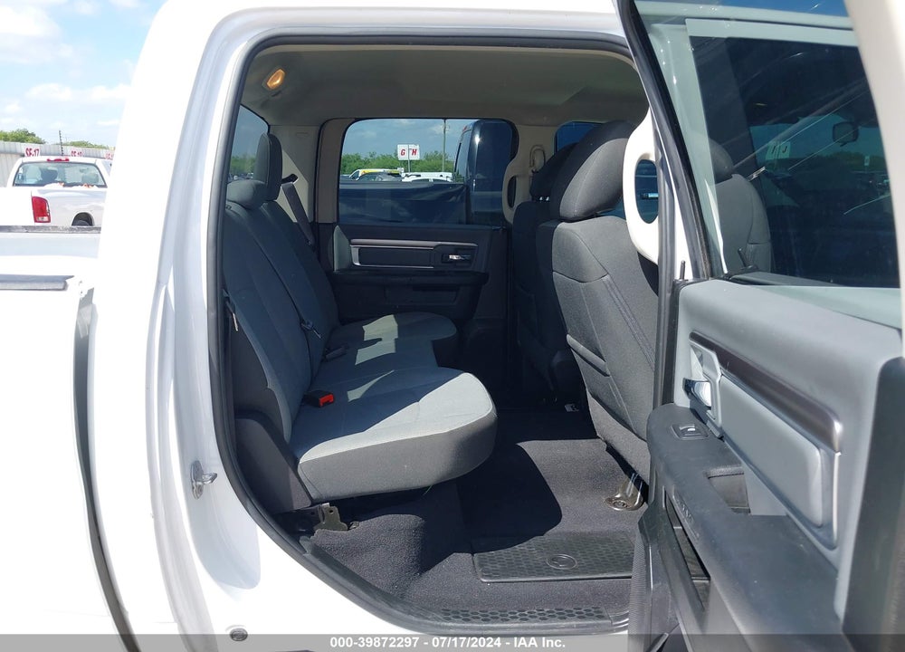2021 RAM 1500 CLASSIC VIN: 1C6RR6TT0MS515992