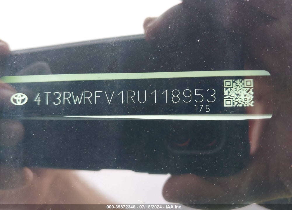 2024 TOYOTA RAV4 HYBRID XLE VIN: 4T3RWRFV1RU118953