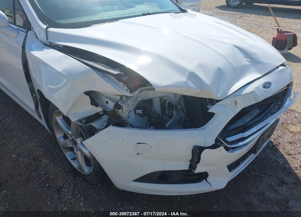 2015 FORD FUSION SE VIN: 3FA6P0H78FR196033