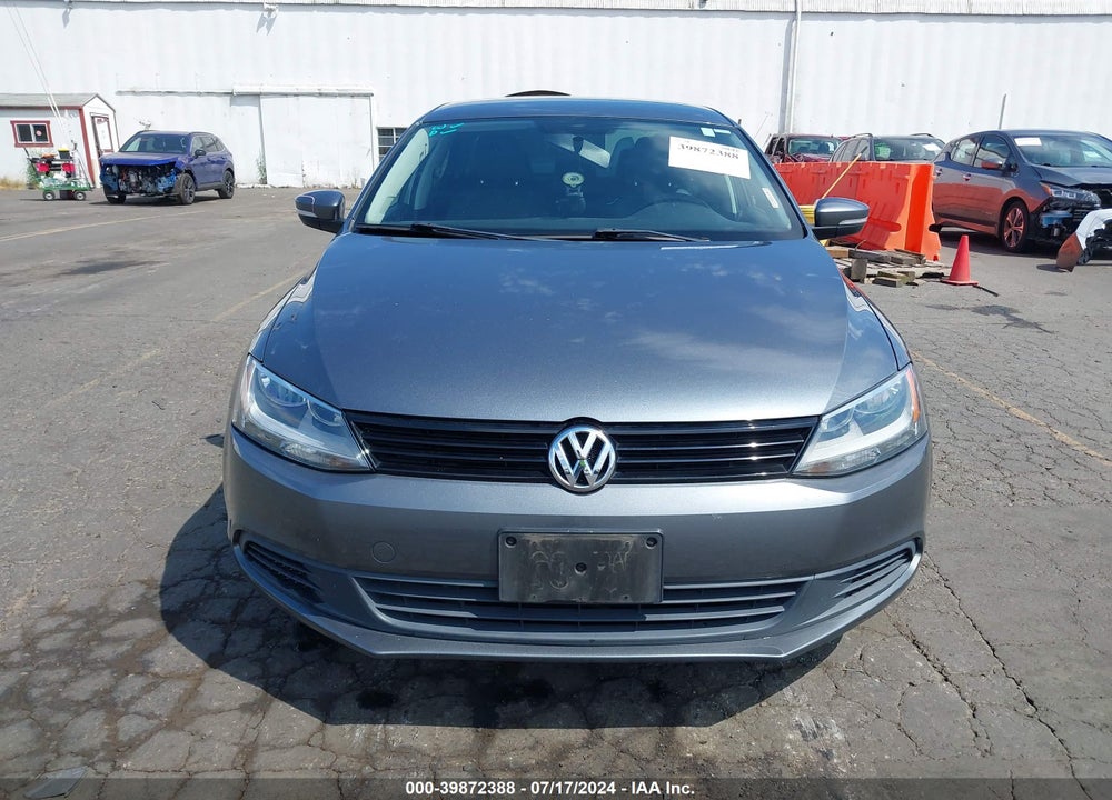 2011 VOLKSWAGEN JETTA 2.5L SE VIN: 3VWDZ7AJ3BM120167