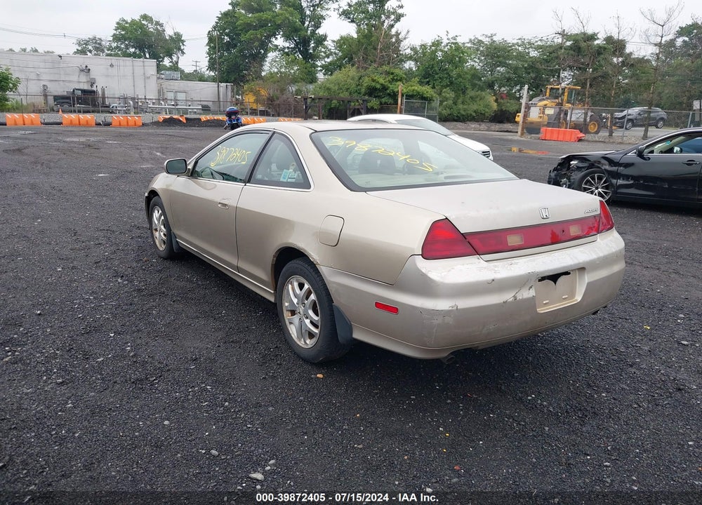 2001 HONDA ACCORD 3.0 EX VIN: 1HGCG22501A029850