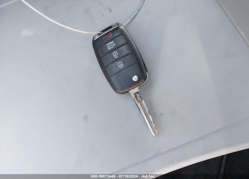 2018 KIA FORTE LX VIN: 3KPFL4A72JE174035
