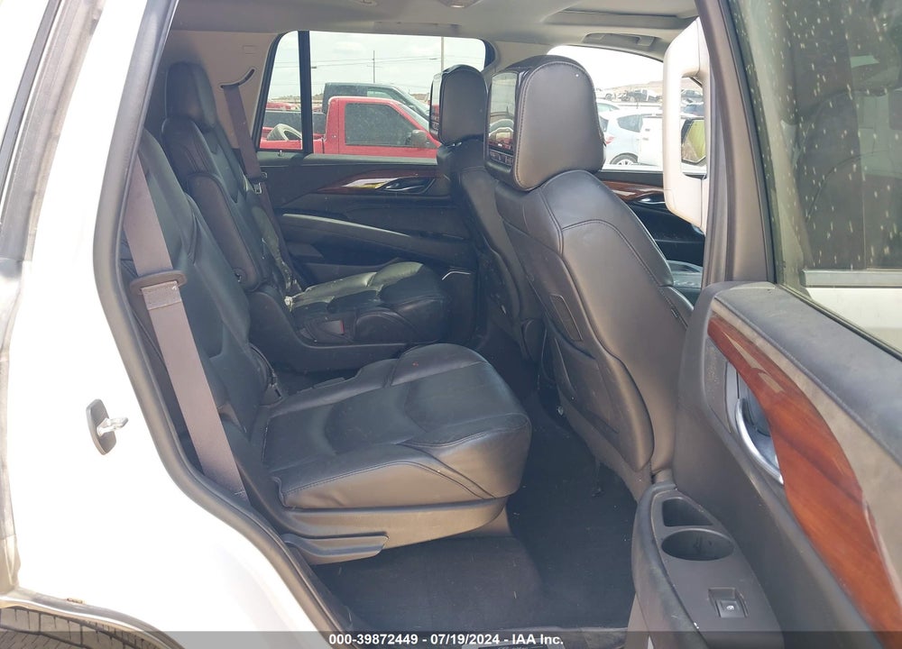2016 CADILLAC ESCALADE LUXURY COLLECTION VIN: 1GYS4BKJ0GR158952