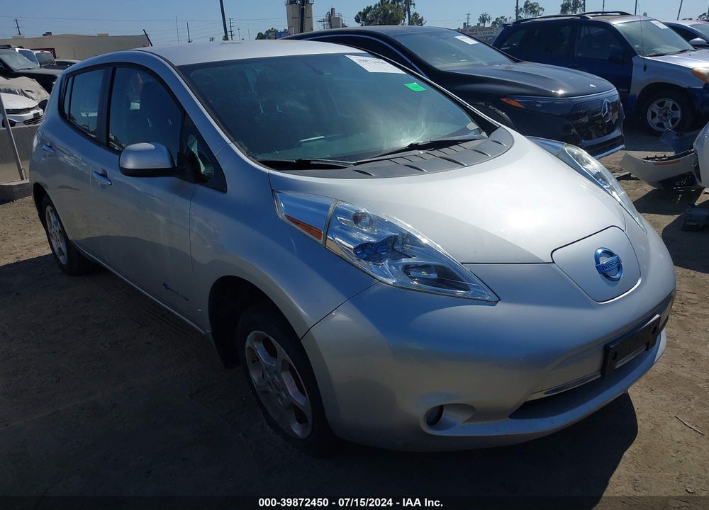 2015 NISSAN LEAF SV VIN: 1N4AZ0CP0FC306986