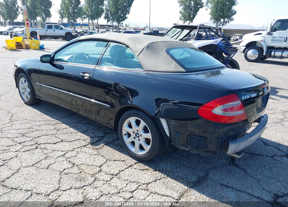 2004 MERCEDES-BENZ CLK 320 VIN: WDBTK65GX4T016239