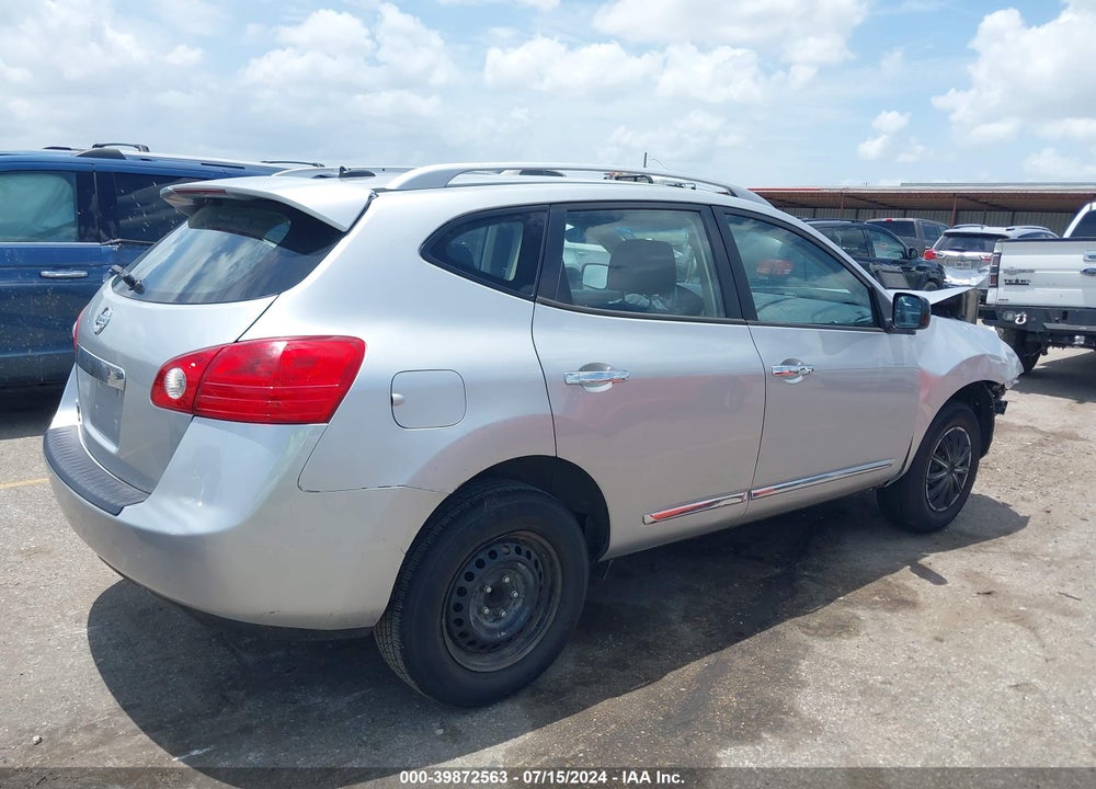 2015 NISSAN ROGUE SELECT VIN: JN8AS5MT4FW662495