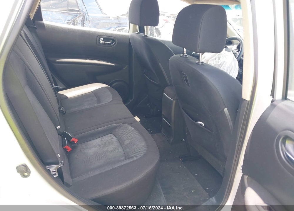 2015 NISSAN ROGUE SELECT VIN: JN8AS5MT4FW662495