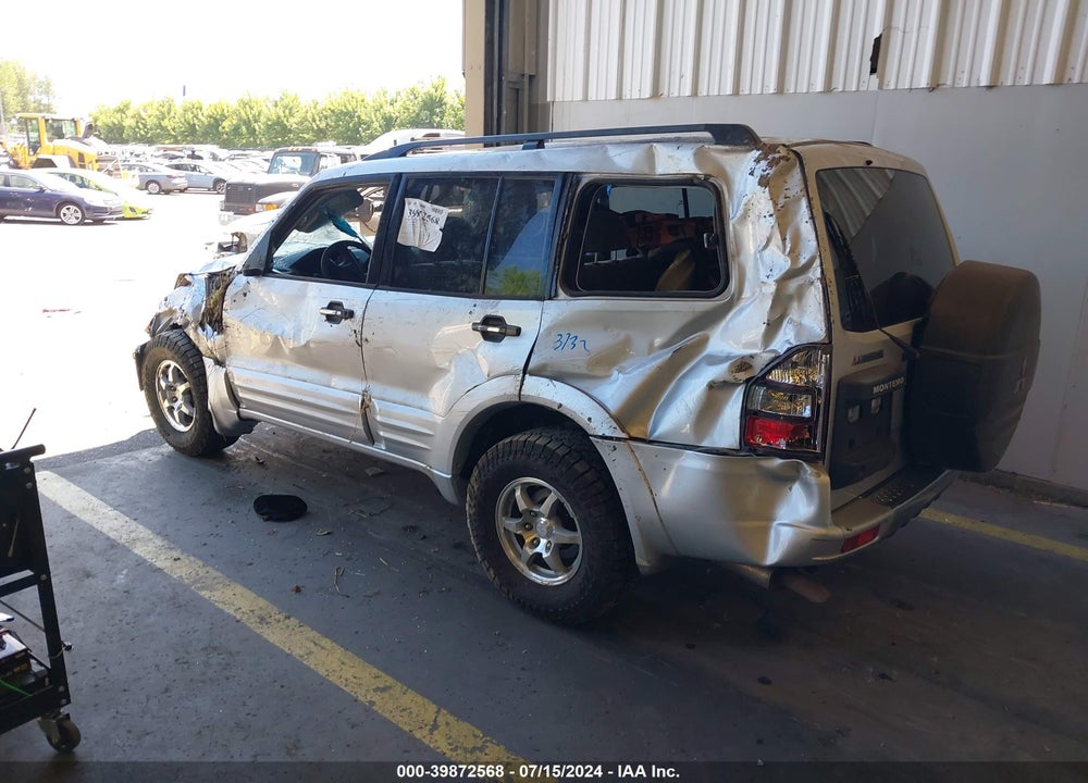 2001 MITSUBISHI MONTERO VIN: JA4MW31R11J040088