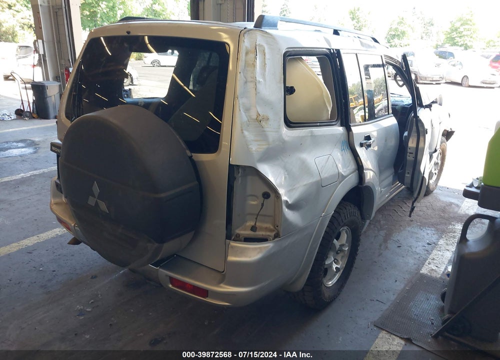 2001 MITSUBISHI MONTERO VIN: JA4MW31R11J040088