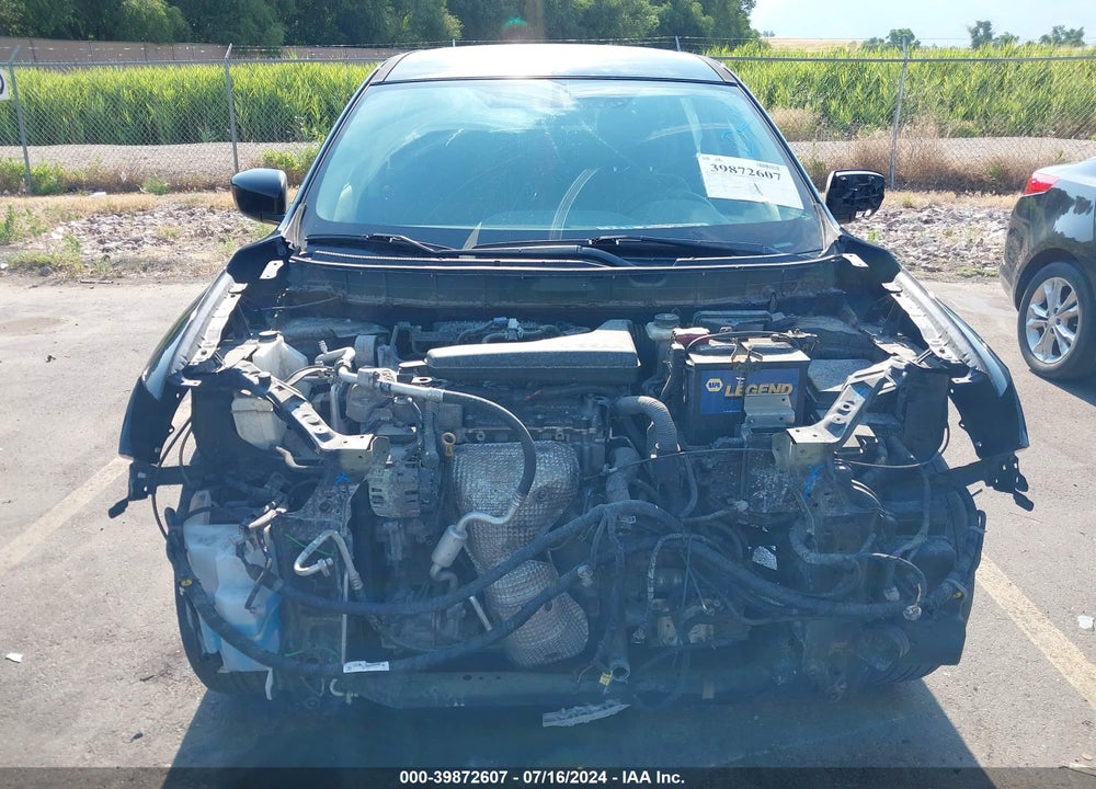 2018 NISSAN ROGUE S VIN: 5N1AT2MV7JC744140