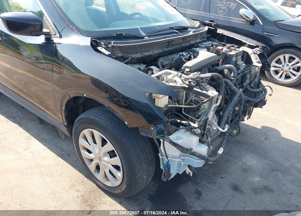2018 NISSAN ROGUE S VIN: 5N1AT2MV7JC744140