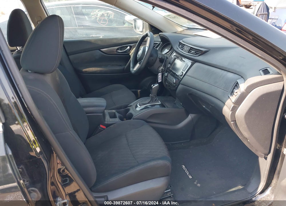 2018 NISSAN ROGUE S VIN: 5N1AT2MV7JC744140