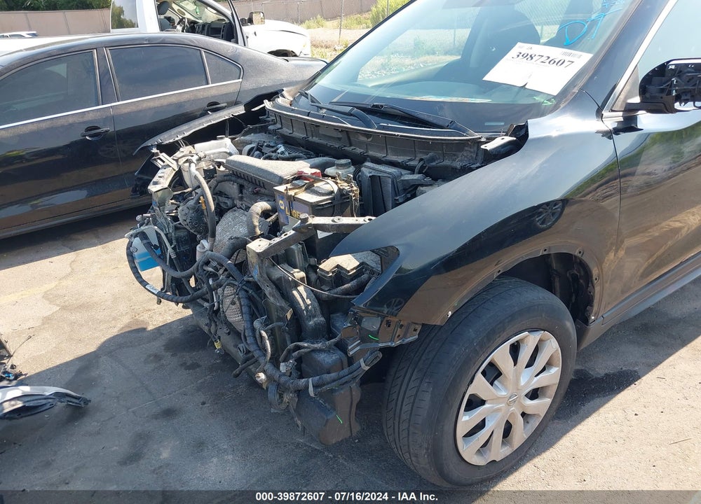 2018 NISSAN ROGUE S VIN: 5N1AT2MV7JC744140
