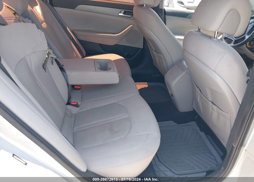 2016 HYUNDAI SONATA SE VIN: 5NPE24AF1GH346467