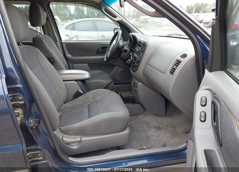 2002 FORD ESCAPE XLT VIN: 1FMYU03172KA36363