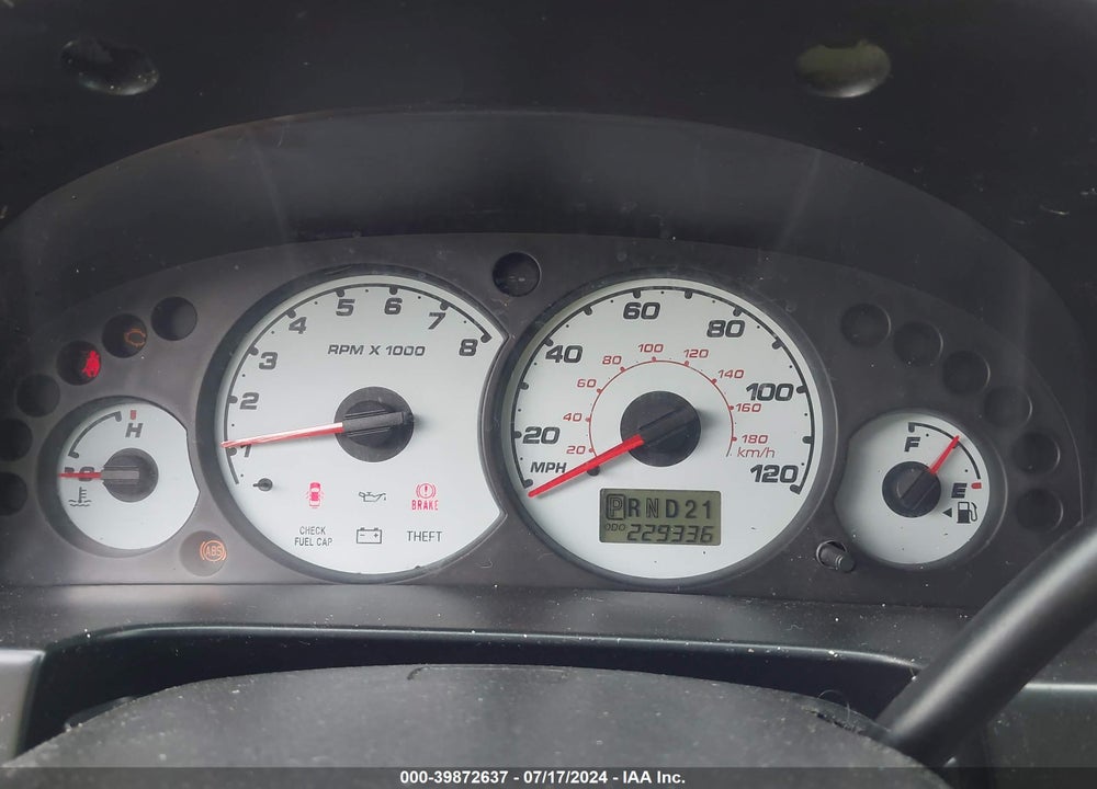 2002 FORD ESCAPE XLT VIN: 1FMYU03172KA36363