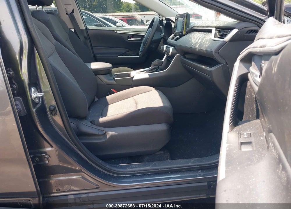 2021 TOYOTA RAV4 XLE VIN: 2T3W1RFV0MC151440