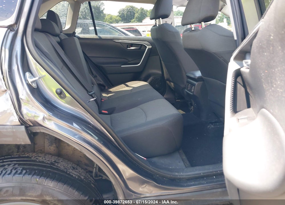 2021 TOYOTA RAV4 XLE VIN: 2T3W1RFV0MC151440