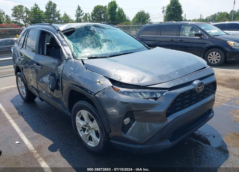 2021 TOYOTA RAV4 XLE VIN: 2T3W1RFV0MC151440