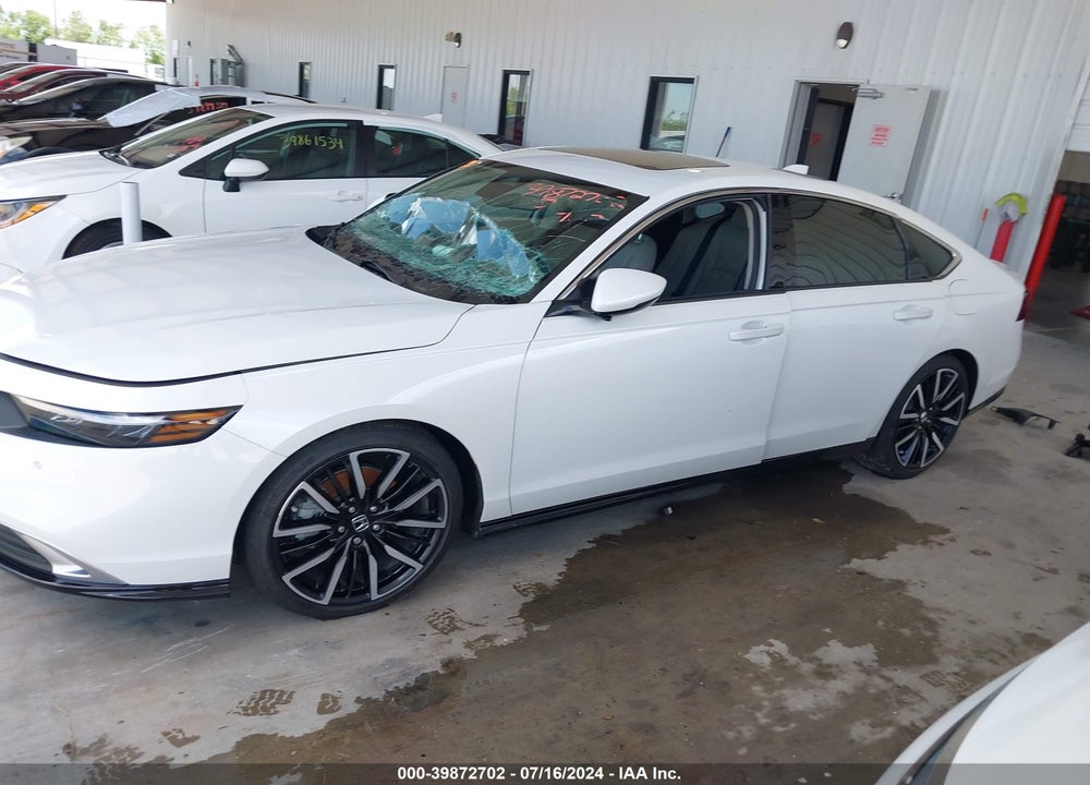 2024 HONDA ACCORD HYBRID TOURING VIN: 1HGCY2F84RA025605