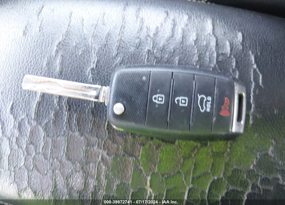 2015 KIA SOUL VIN: KNDJP3A50F7181676