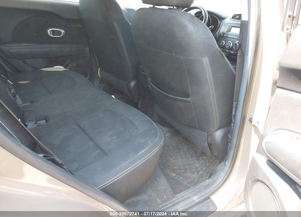 2015 KIA SOUL VIN: KNDJP3A50F7181676
