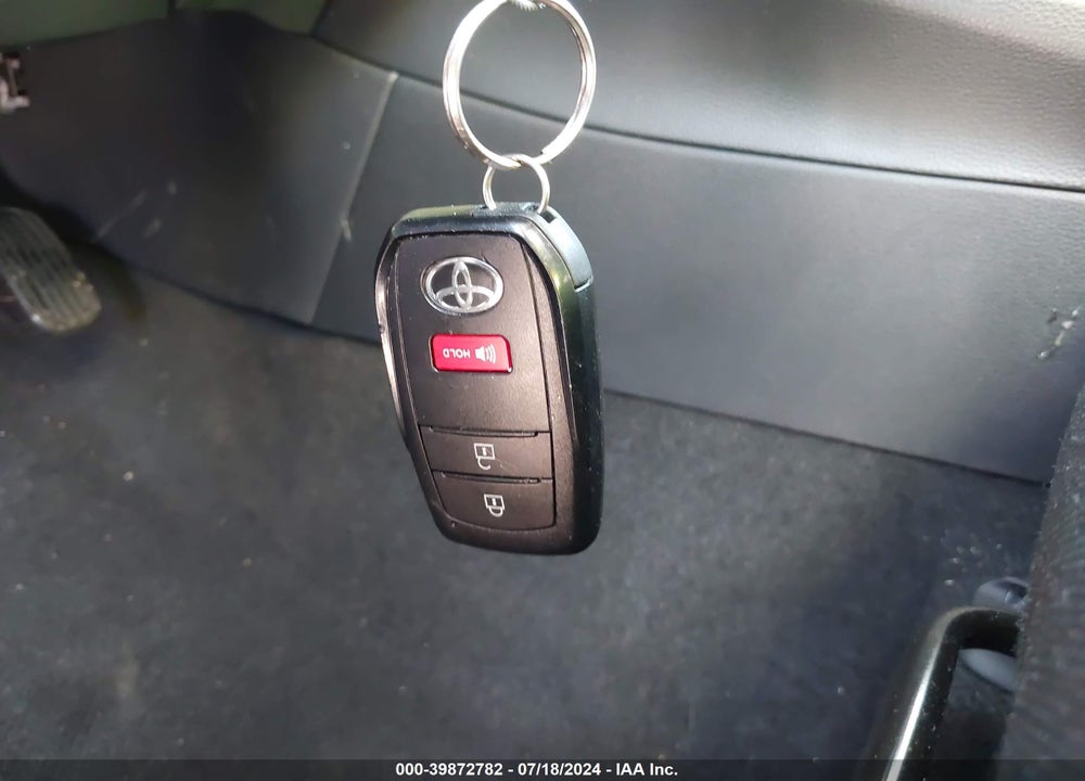 2024 TOYOTA COROLLA CROSS LE VIN: 7MUCAAAG3RV087968