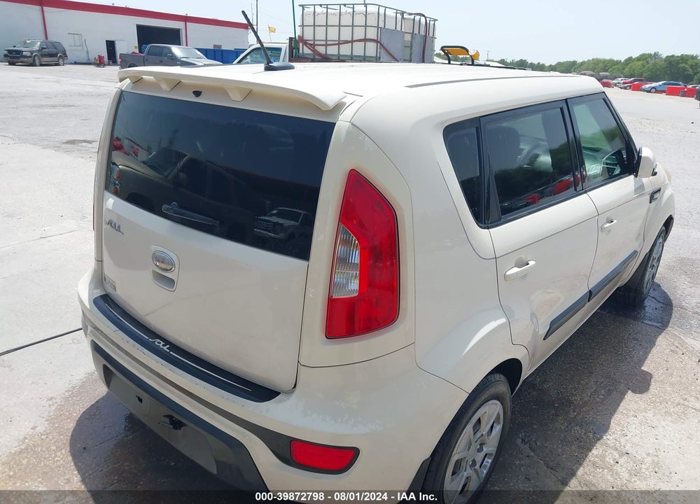 2013 KIA SOUL VIN: KNDJT2A52D7772630